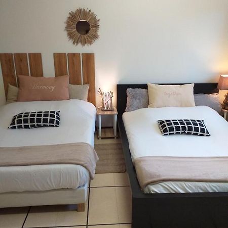 Bed and Breakfast Chez Naomi Saint-Jean-de-Cornies Zewnętrze zdjęcie