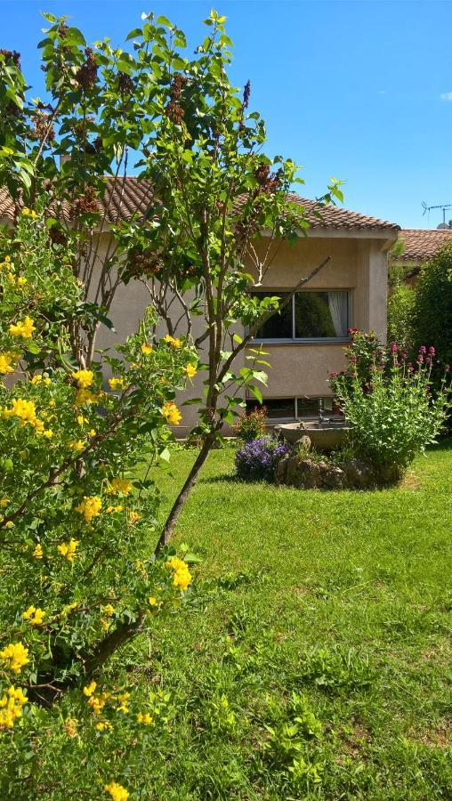 Bed and Breakfast Chez Naomi Saint-Jean-de-Cornies Zewnętrze zdjęcie